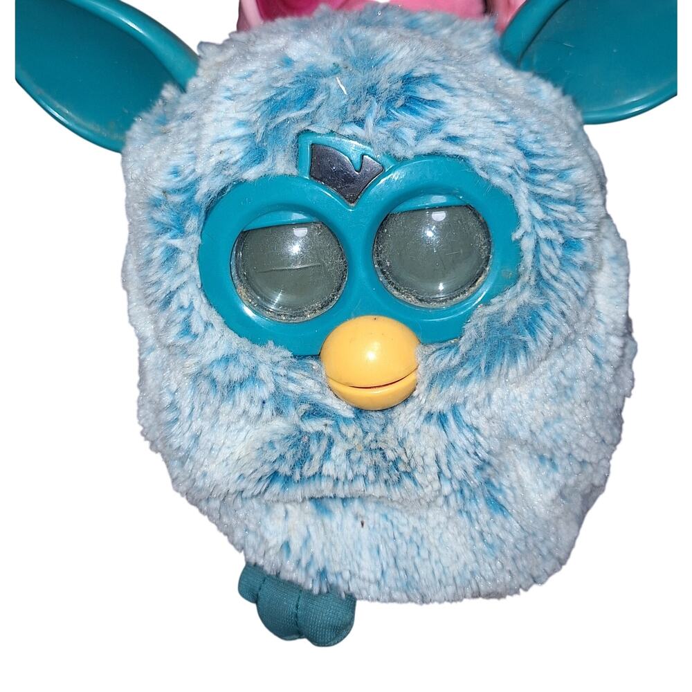 Not Working Hasbro Furby Taboo Teal, Rare.